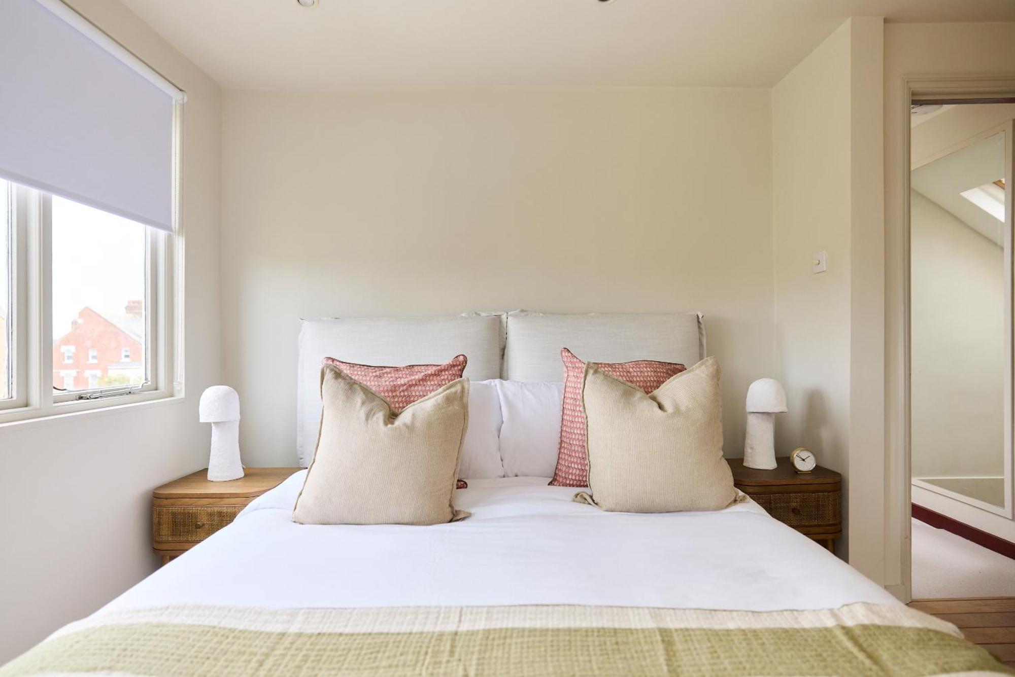 The Kilburn Arms Crib - Chic 2bdr House With Study Appartamento *